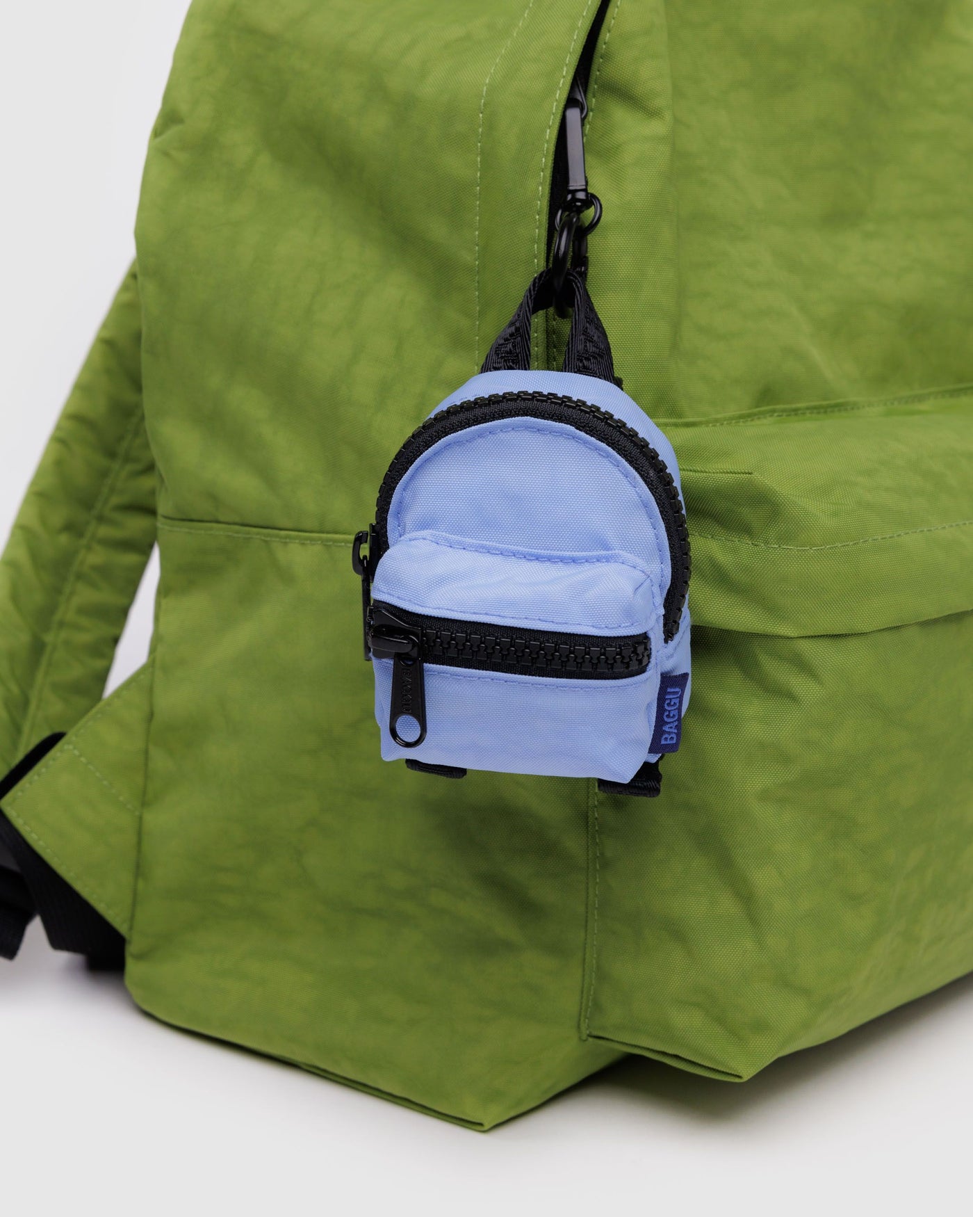 Backpack Charm Y0