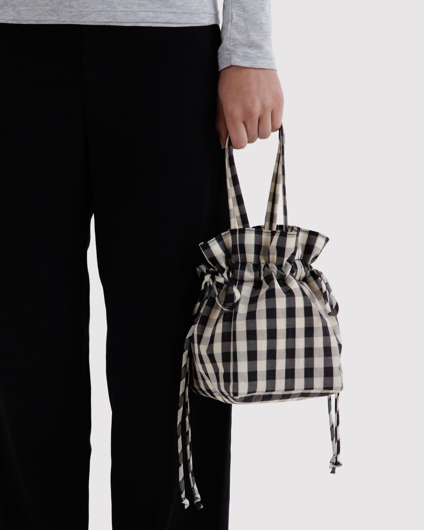 Nylon Drawstring Bag E0