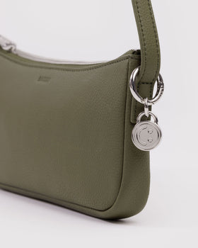 Recycled Leather Pochette R1