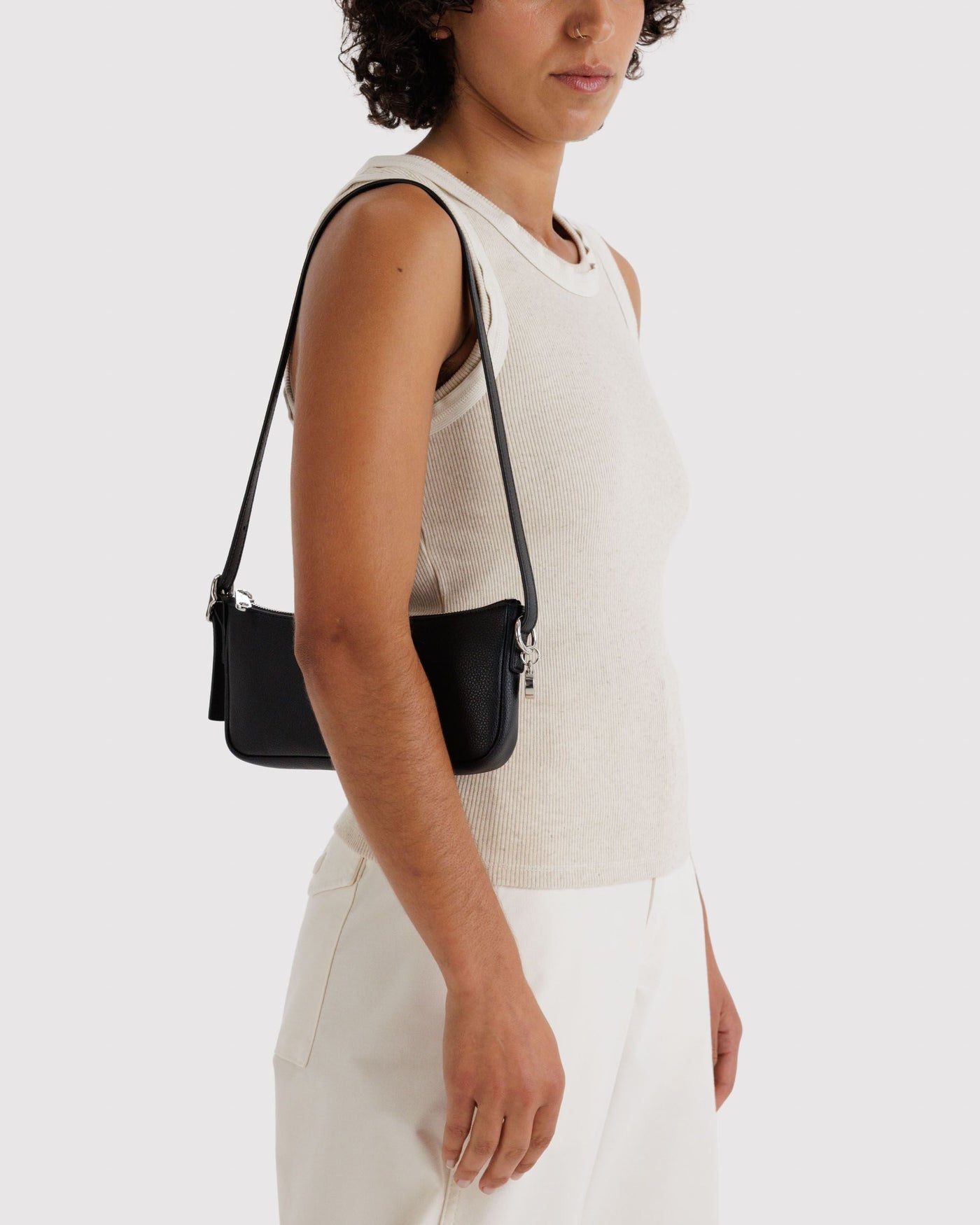 Recycled Leather Pochette R1