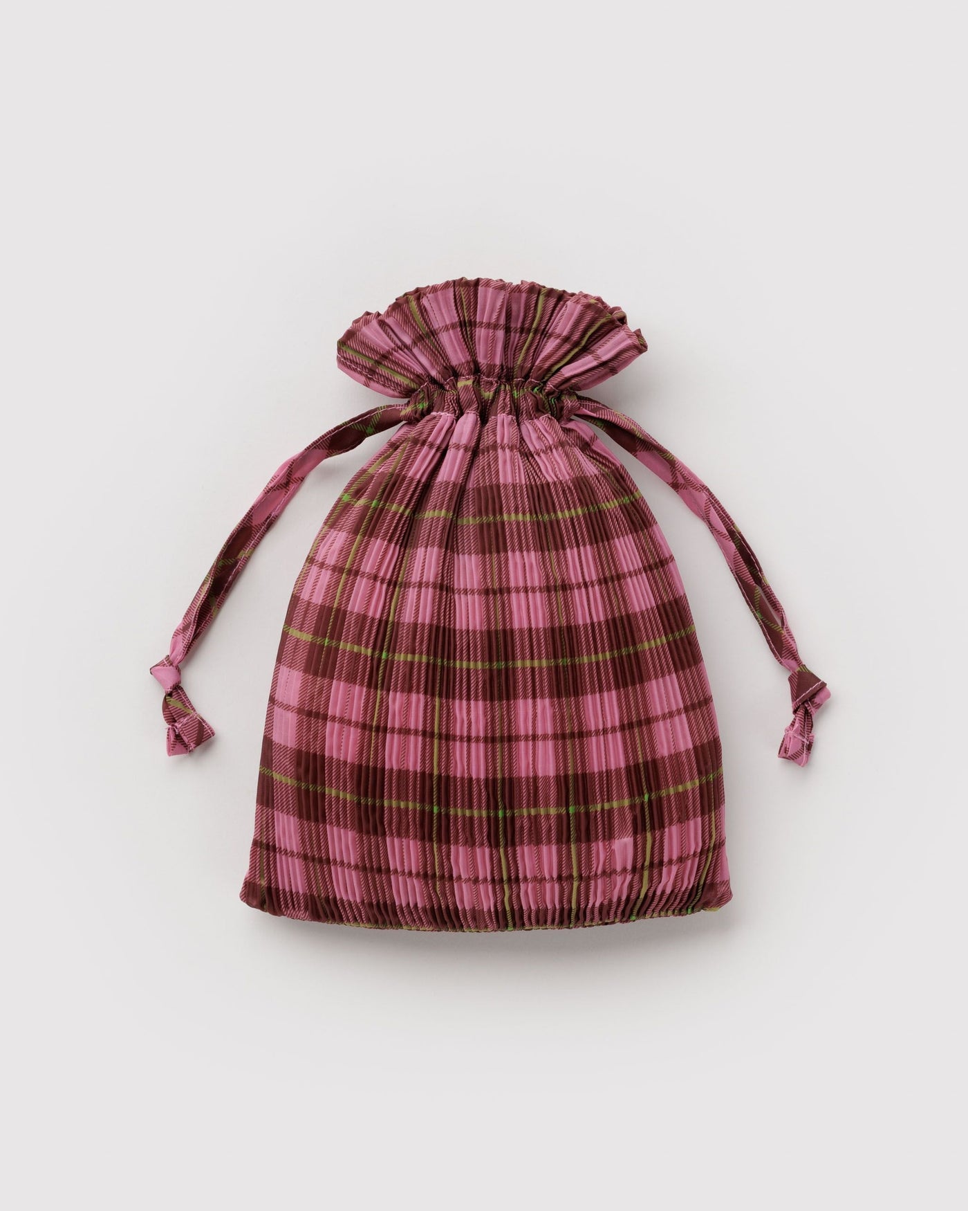 Pleated R4