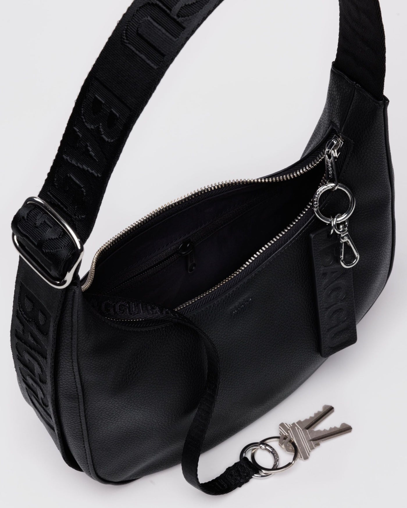Small Recycled Leather Crescent Bag H3